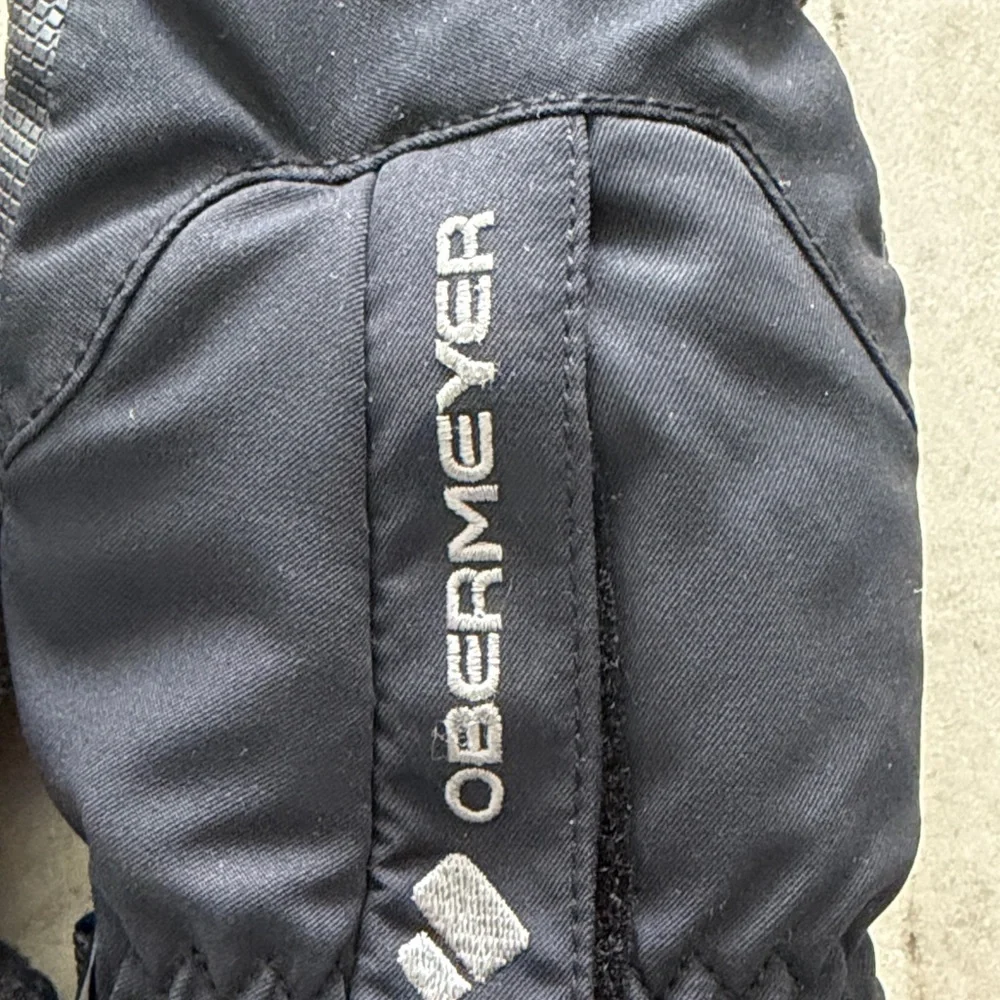 Obermeyer Midnight Black Insulated Mittens